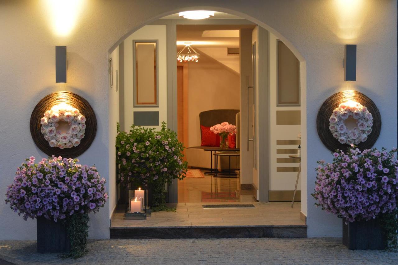 Gaestehaus Weber Oberperfuss Exteriör bild