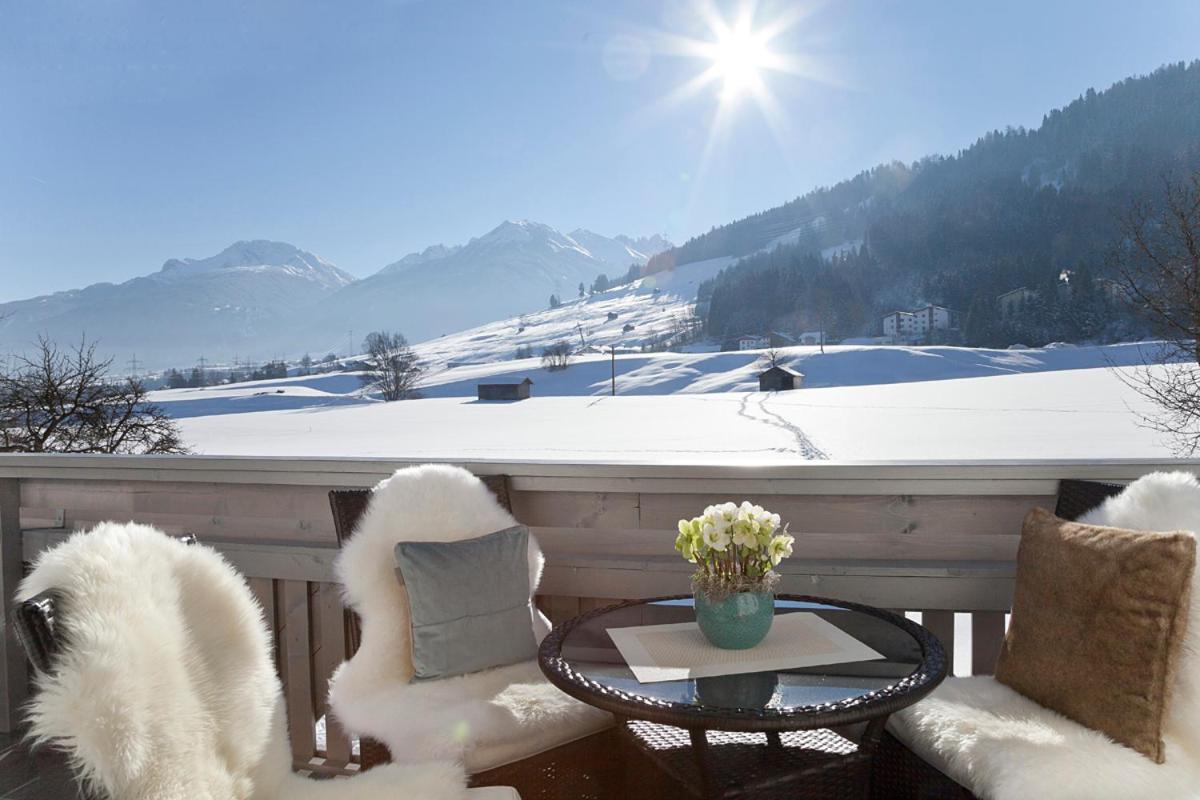 Gaestehaus Weber Oberperfuss Exteriör bild